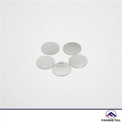 Cửa sổ beryllium trong ống tia X